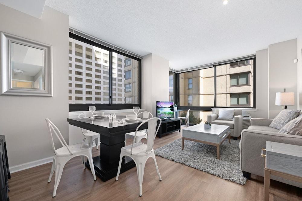 Global Luxury Suites At Metropolitan Jersey City Exterior photo