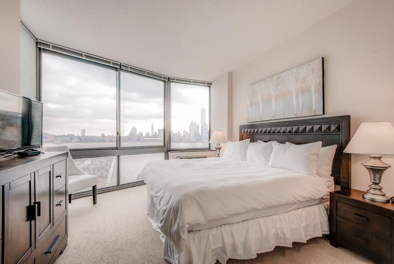 Global Luxury Suites At Metropolitan Jersey City Exterior photo